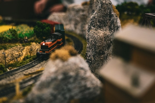 o scale train